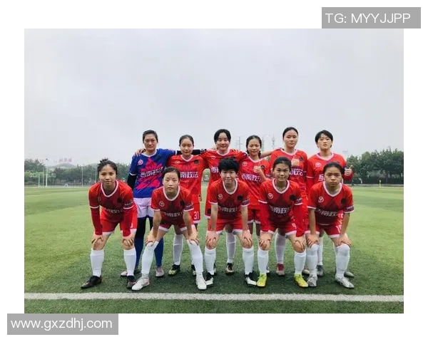 南京足球队与北京足球队耐力较量赛后分析与总结